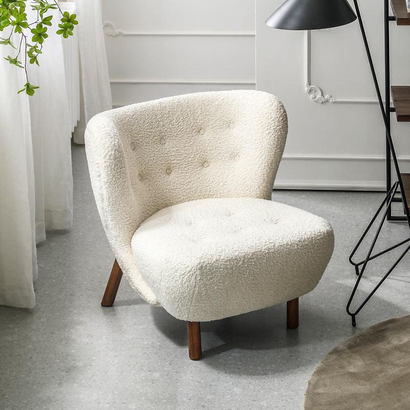 Experience Luxury with Sheepskin Chairs and Sheepskin Armchairs ...