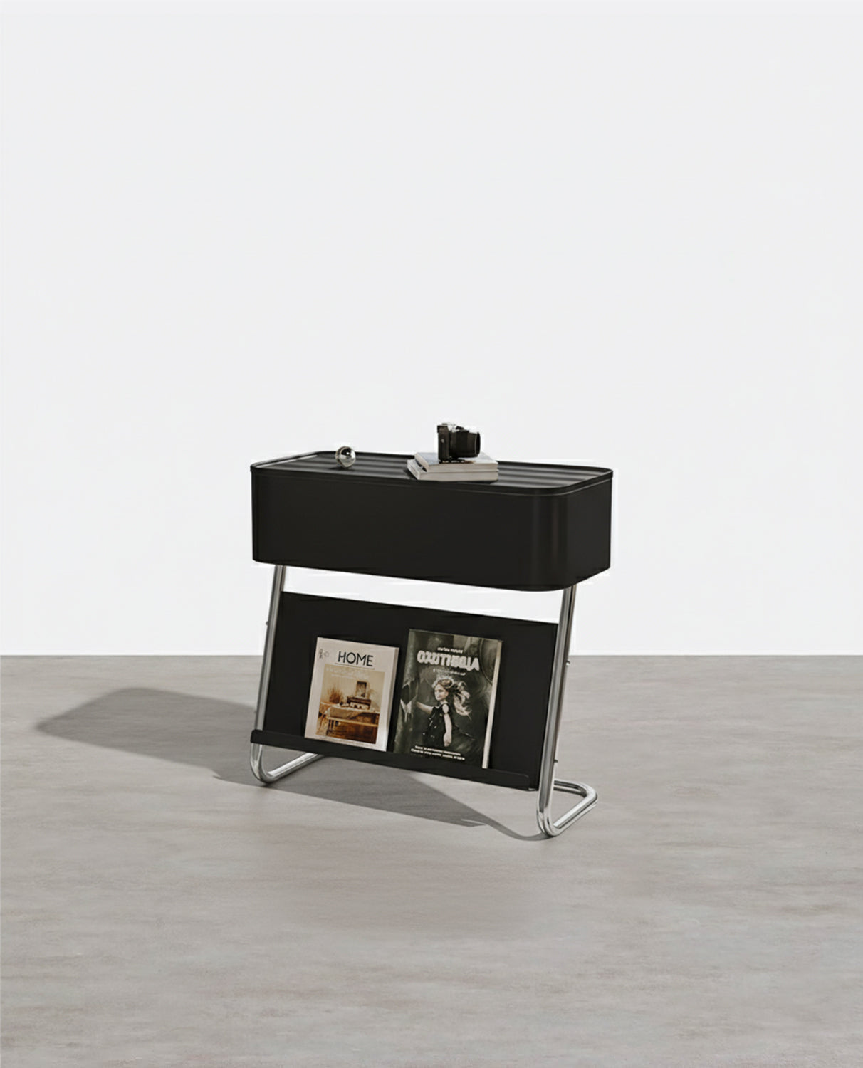 Table d'appoint Nikolas avec rangement, noire 