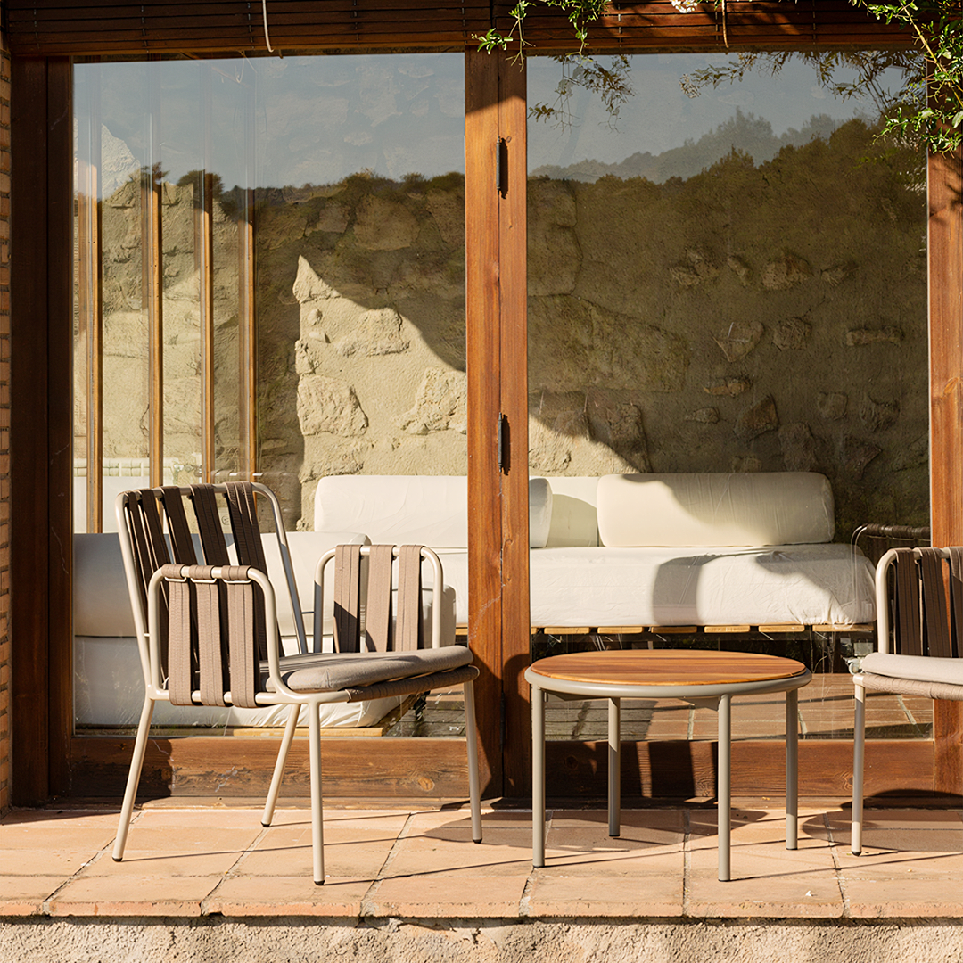 Mesa de comedor redonda y silla de comedor para exteriores Artemis, para patio y jardín 