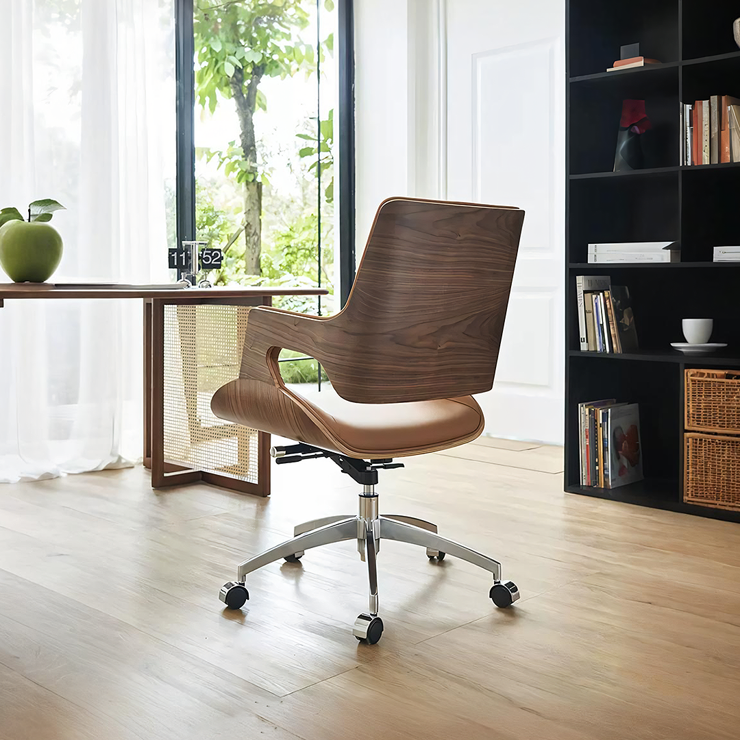 Chaise de bureau Drake, cuir beige, inclinable et pivotante 