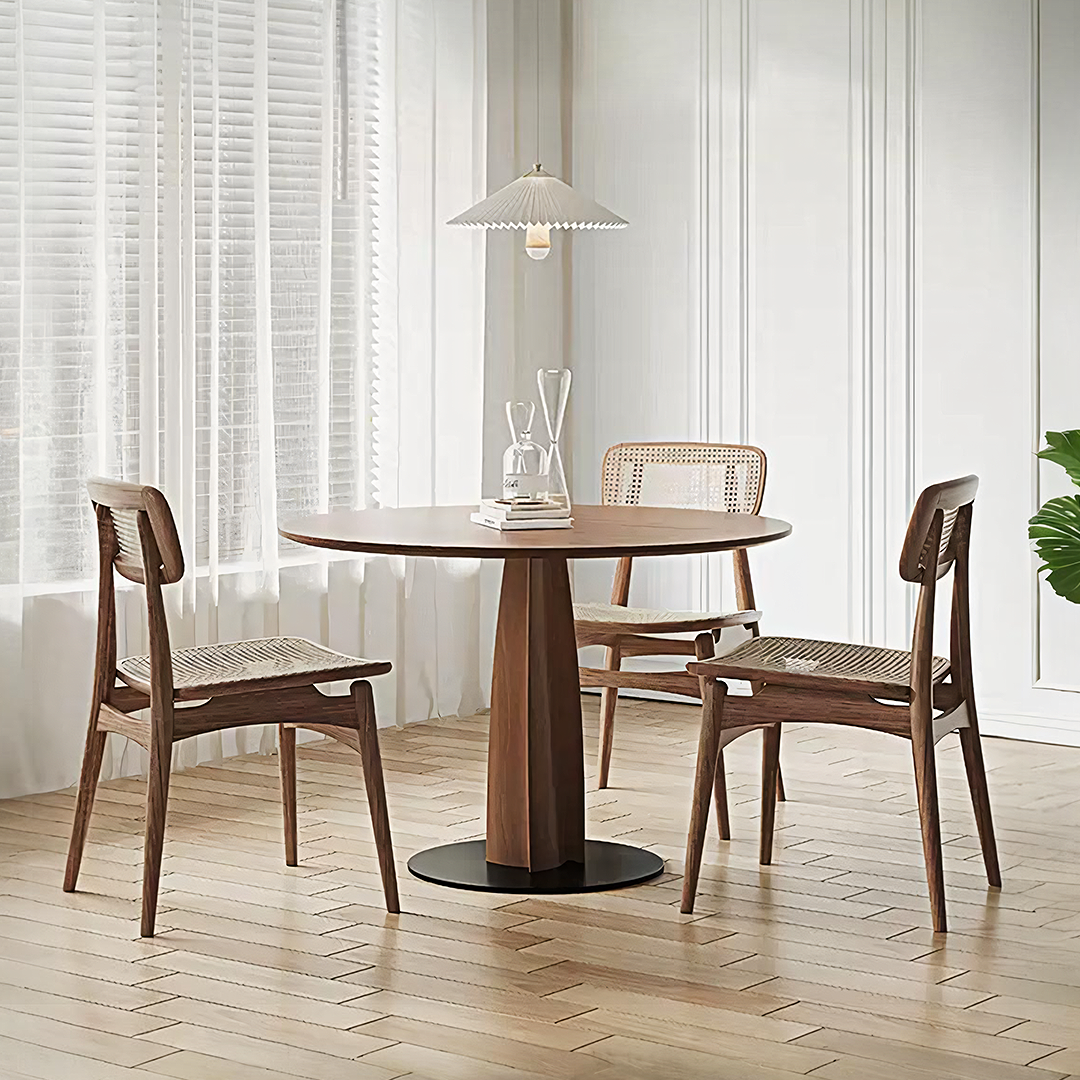 Seraphina Round Dining Table, Solid Wood-Weilai Concept-Weilai Concept